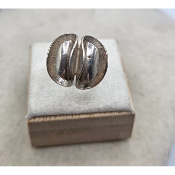 Chunky Abstract Style Size 5 Stamped 925 Sterling Ring - Picture 2 of 7